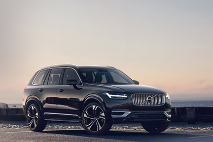 Suomen halutuimmat lataushybridit Volvo V60, XC60 ja XC90